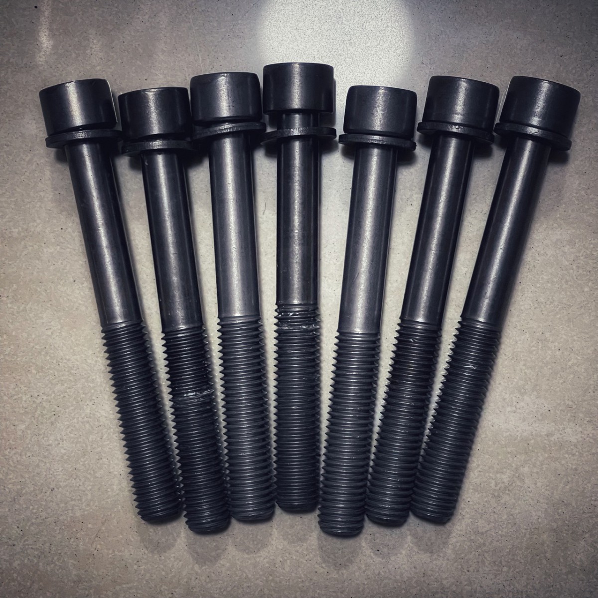 ESKA Perno/Tornillo Original BMW M10x100 TORX (10.9 Grade)
