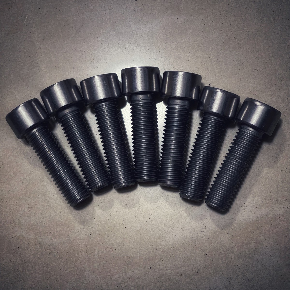 KX4 Perno/Tornillo Original BMW M12x40 TORX (10.9 Grade)